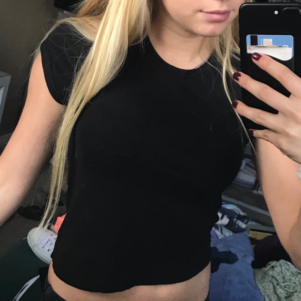 Basic black tee
